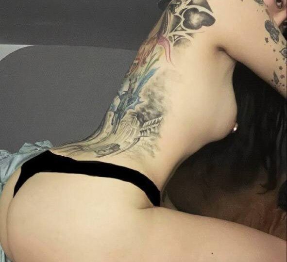 Ảnh 3 của Lộ clip sex em Tuệ Lâm (Full Clip + Pic)